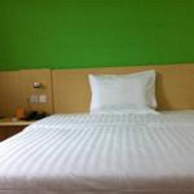 7Days Inn Shenzhen Shajing Shiming Square Exterior foto