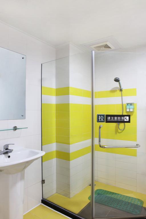 7Days Inn Shenzhen Shajing Shiming Square Cameră foto